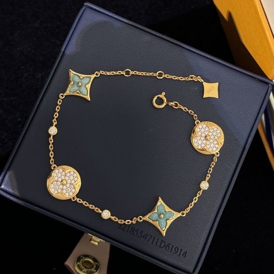 Louis Vuitton LV Sterling Silver Four Flower Bracelet