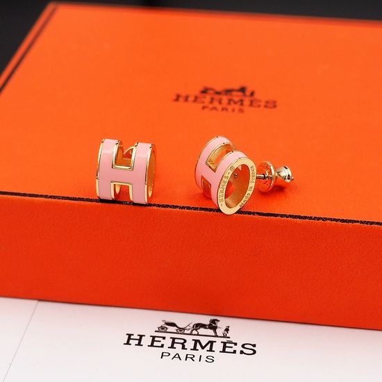 Hermes Classic Enamel Stud Earrings Versatile Style