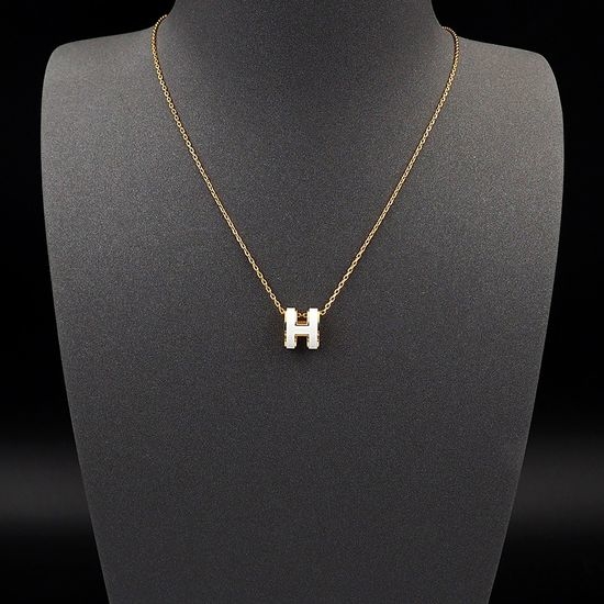 Hermes Elegant Enamel Pendant Necklace White Color