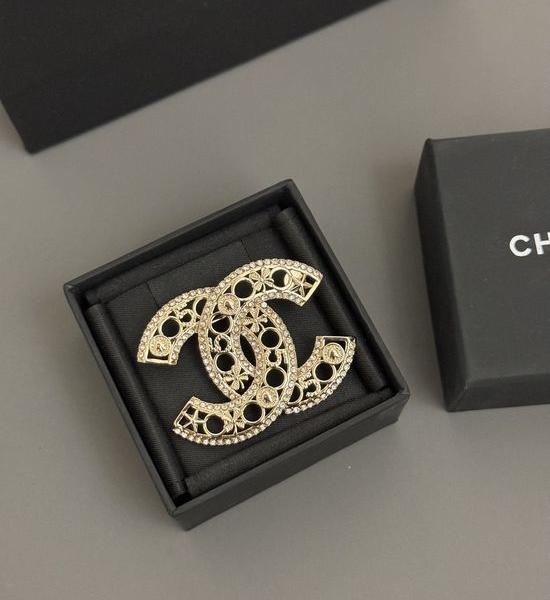 Chanel Four Leaf Clover Multi Element Brooch