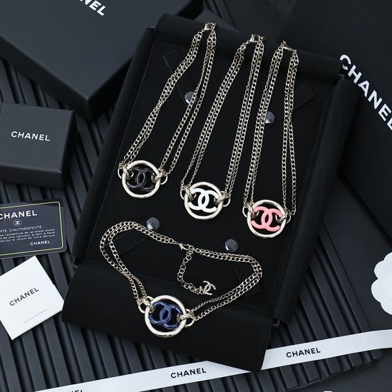 Chanel Enamel Color Short Necklace Elegant Daily Accessory