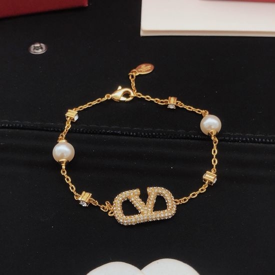 Valentino Elegant Pearl Beaded Bracelet