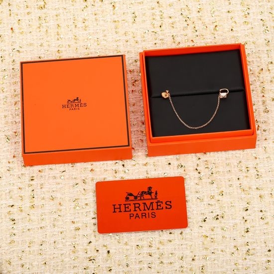Hermes Classic Chain Link Stud Earrings