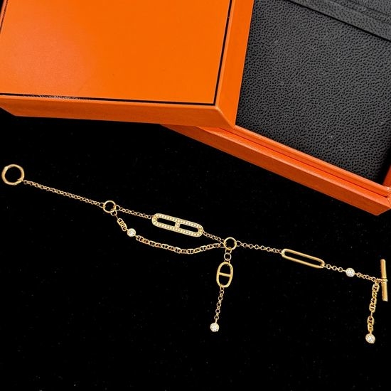 Harry Winston Double Layer Pig Nose Bracelet