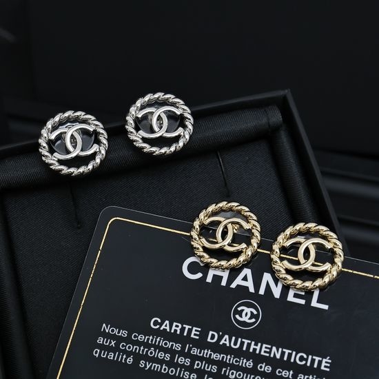 Chanel Hollow Twist Pattern Stud Earrings Minimalist Versatile Style