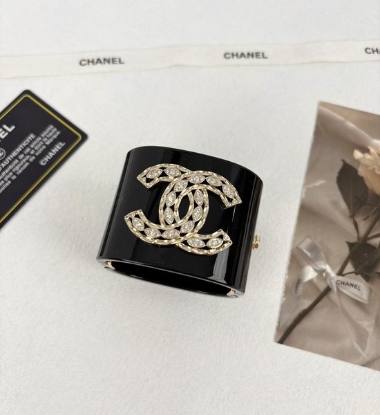 Chanel Marquise Diamond Black Resin Bangle