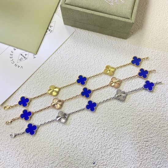 Van Cleef & Arpels VCA Laser Blue Chalcedony Clover Bracelet