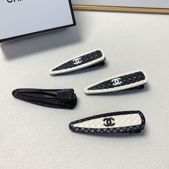 Chanel Quilted Pattern Hair Bangs Clips Pair