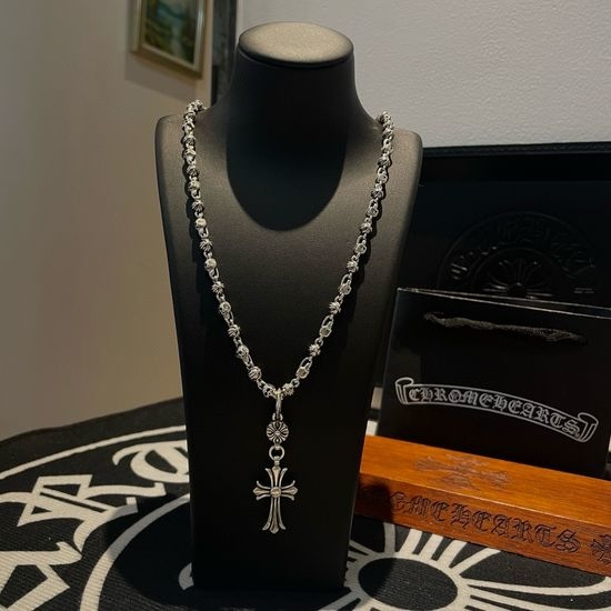Chrome Hearts Vintage Skull Cross Pendant Necklace