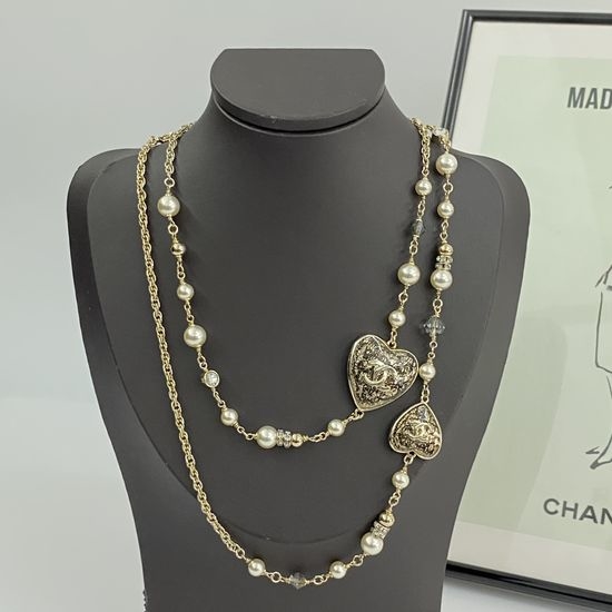 Chanel Lace Heart Pearl Sweater Chain