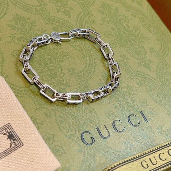 Gucci Classic Delicate Exquisite Daily Wear Bracelet