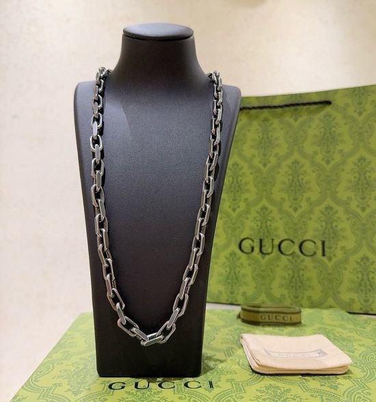 Gucci Retro Full Design Necklace Distressed Craft