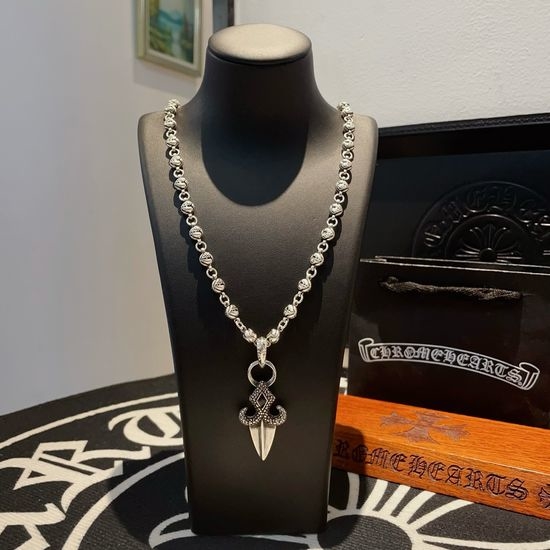 Chrome Hearts Chrome Hearts Heart Pendant Necklace with Unique Design