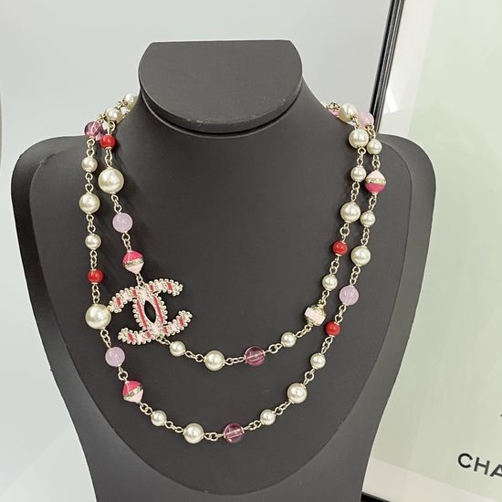 Chanel Pink Glaze Pearl Long Chain Necklace Elegant