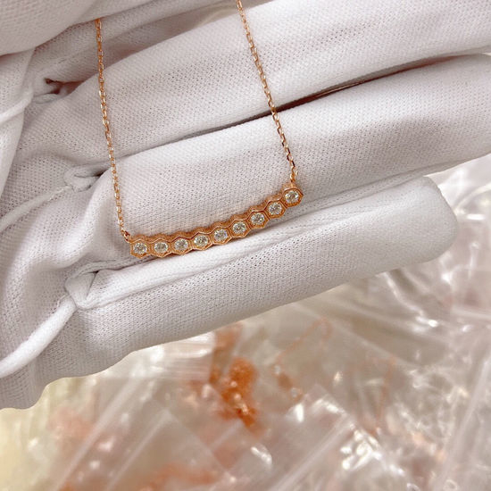 Chanel Wavy Honeycomb Zircon Silver Necklace