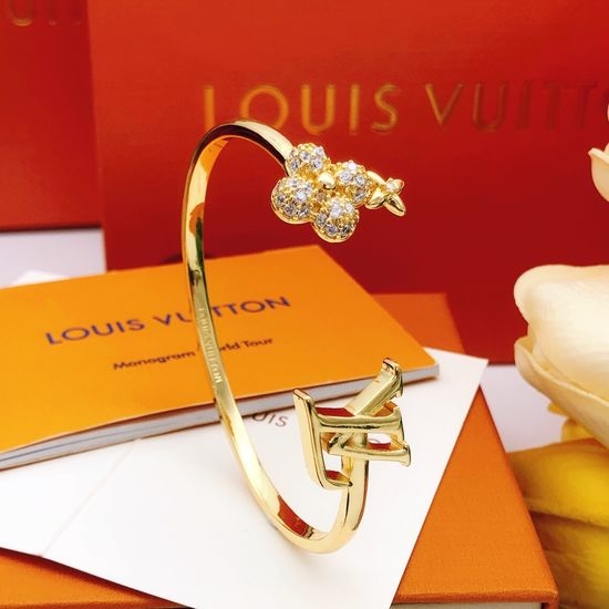 Louis Vuitton LV Sleek Classic Bangle Bracelet