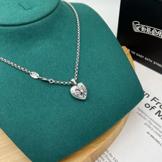 Chrome Hearts Classic Cross Heart Pendant Necklace