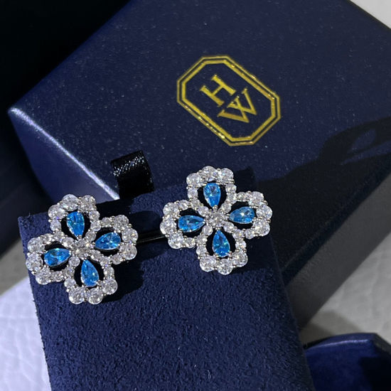 Harry Winston Harry Winston Four-Leaf Clover Diamond Earrings