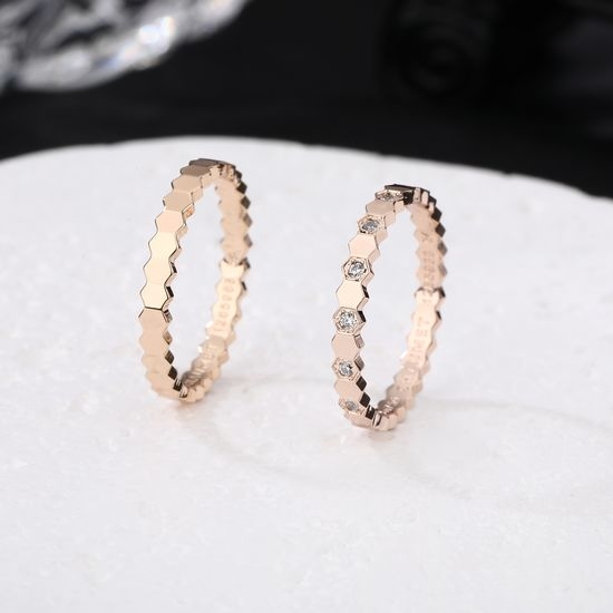 Chaumet New Chaumet Ring, Diamond or Plain Option