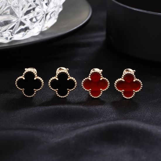 Van Cleef & Arpels VCA New Van Cleef & Arpels VCA Earrings