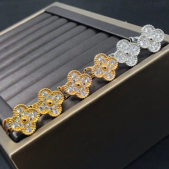 Van Cleef & Arpels VCA Classic Clover Stud Earrings