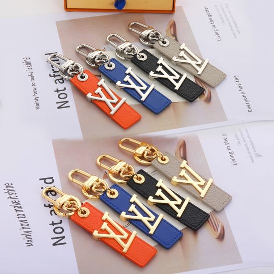 Bvlgari Simple Leather Key Holder Ornament
