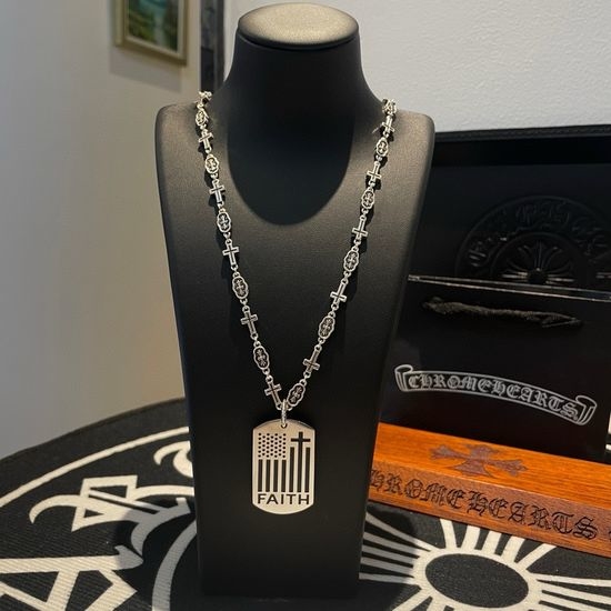 Chrome Hearts Vintage Cross Pendant Necklace Classic Style