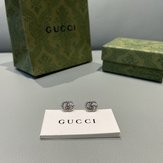 Gucci Thread Pattern Stud Earrings