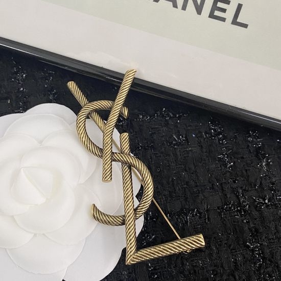 Yves Saint Laurent YSL Classic Textured Suit Brooch