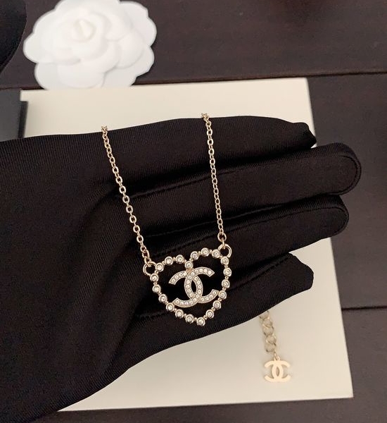 Chanel Hollow Heart Pendant Necklace