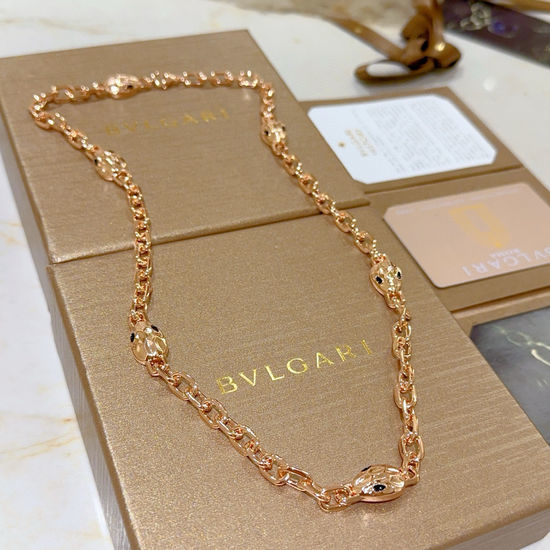 Bvlgari Elegant Snake Head Pendant Necklace