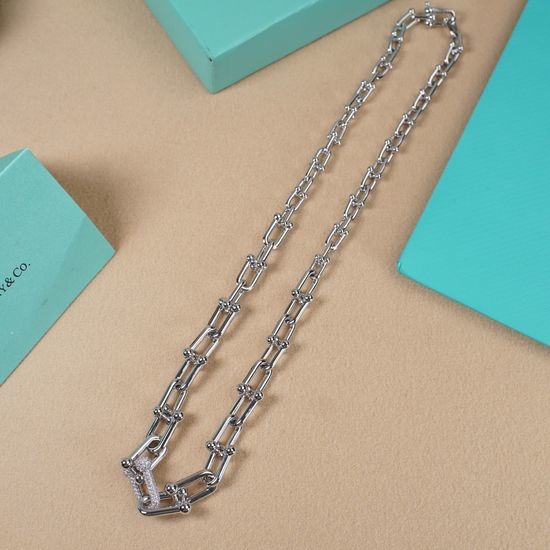 Tiffany & Co. Gradual Chain Link Diamond Pendant Necklace