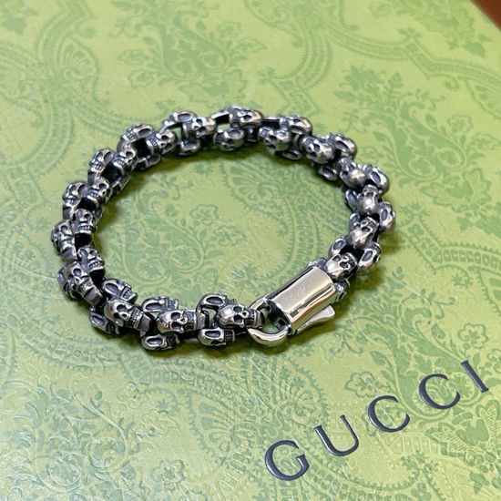 Gucci Vintage Skull Exquisite Bracelet