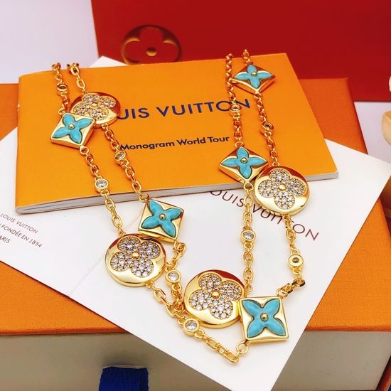 Louis Vuitton LV Green Mother Of Pearl Sweater Chain