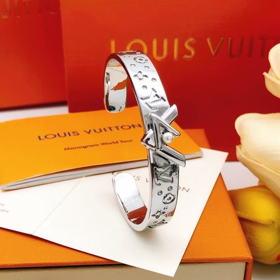Louis Vuitton LV Latest Brass Bangle Bracelet