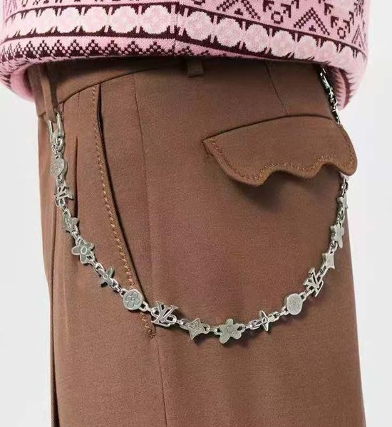 Louis Vuitton LV Silver Chain Belt Pendant Accessory