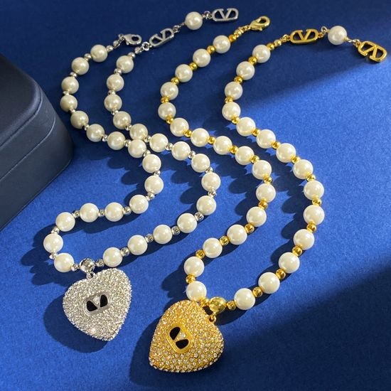 Valentino Heart Shape Pearl Necklace Two Colors Available