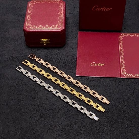 Cartier Polished Plain Chain Resizable Bracelet