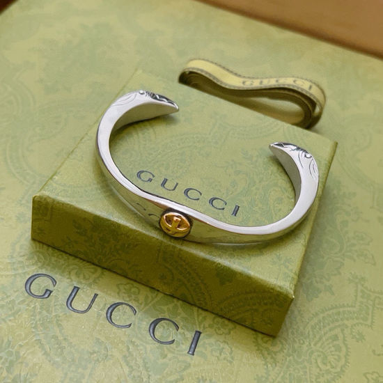 Gucci Vintage Silver Chain Bangle Bracelet