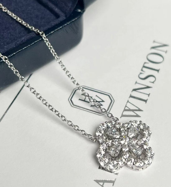 Harry Winston Classic Floral Shape Statement Necklace