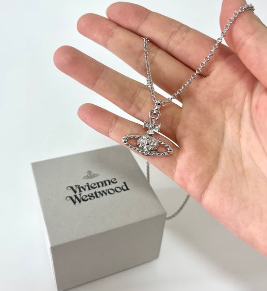 Vivienne Westhood Minimalist Saturn Pendant Necklace