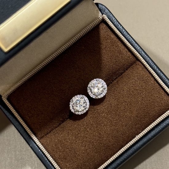 Tiffany & Co. Classic One-Carat Diamond Stud Earrings