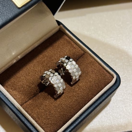 Chaumet Honeycomb Pave Diamond Curved Earrings
