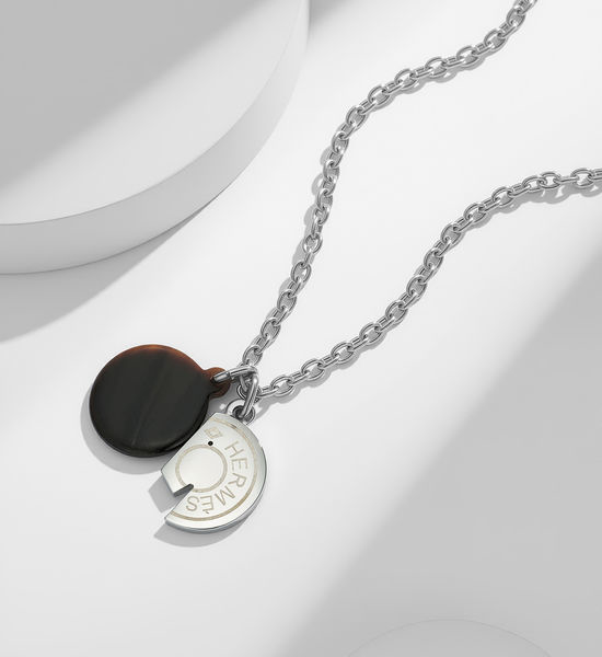 Hermes Round Disc Pendant Simple Necklace