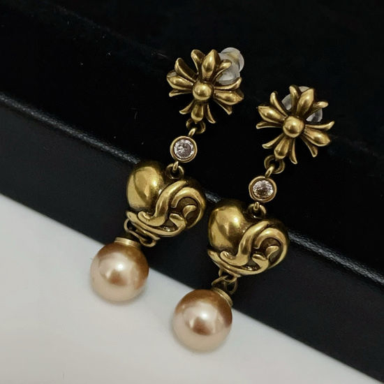 Chrome Hearts Cross Pearl Ear Studs With Vines