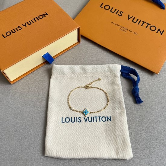 Louis Vuitton LV Classic Design Bracelet Ring Set