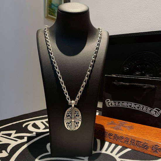Chrome Hearts Vintage Vine Cross Pendant Necklace