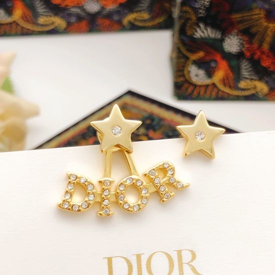 Christian Dior CD Star Rhinestone Inlaid Stud Earrings Brass Material