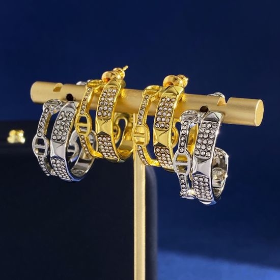 Hermes Rhinestone C Shape Oval Stud Earrings