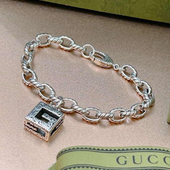 Gucci Vintage Textured Hot Sale Bracelet